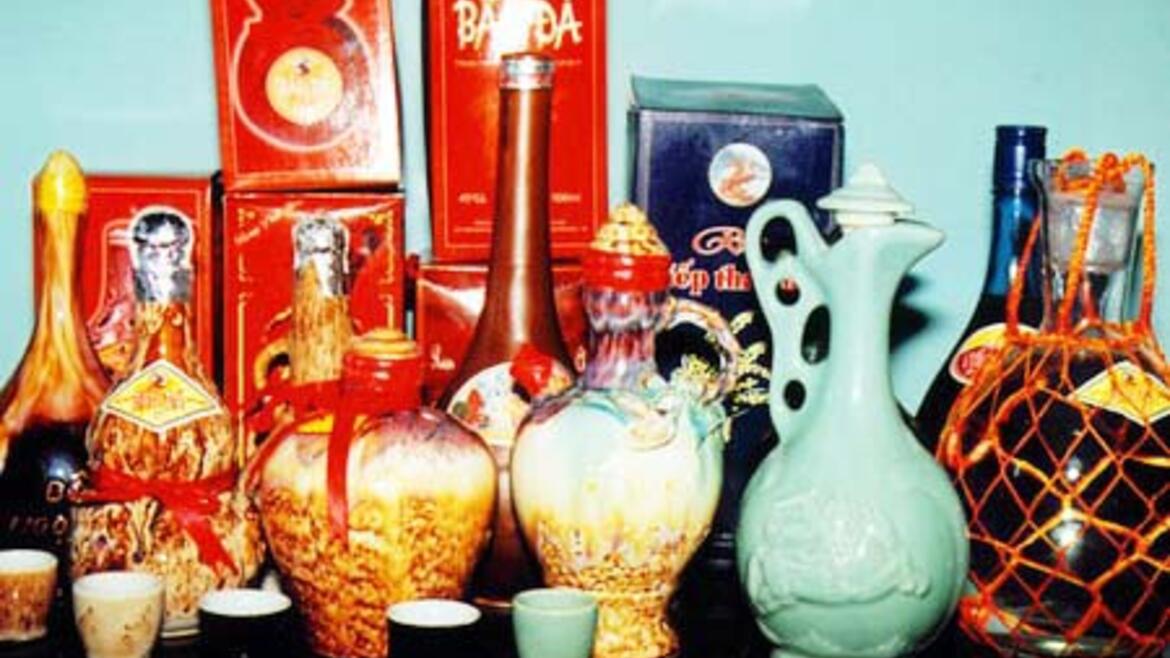 Sản phẩm rượu Bầu đá của Bình Định nổi tiếng khắp cả nước