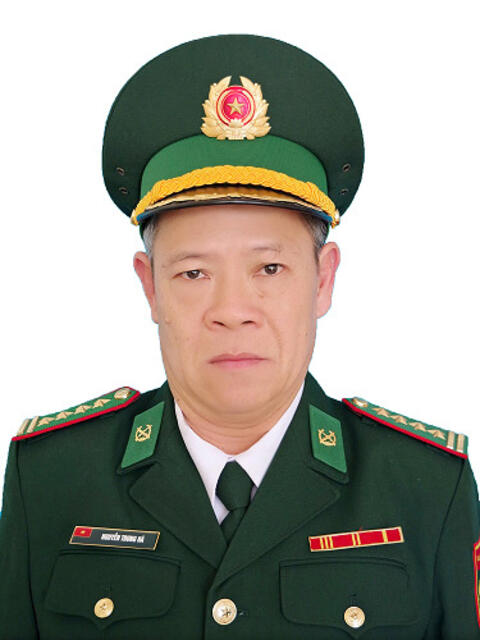 Đại tá NGUYỄN TRUNG HÀ