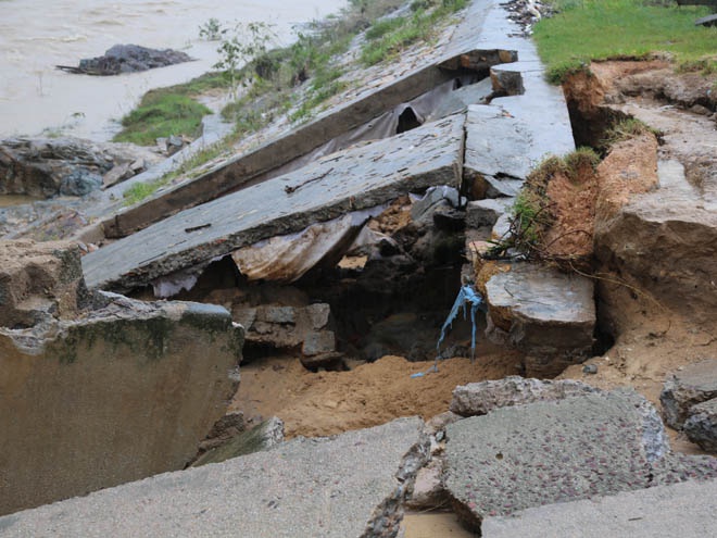 Bình Định: Quy Nhơn có hơn 8.000 nhà dân bị ngập nước - ảnh 4