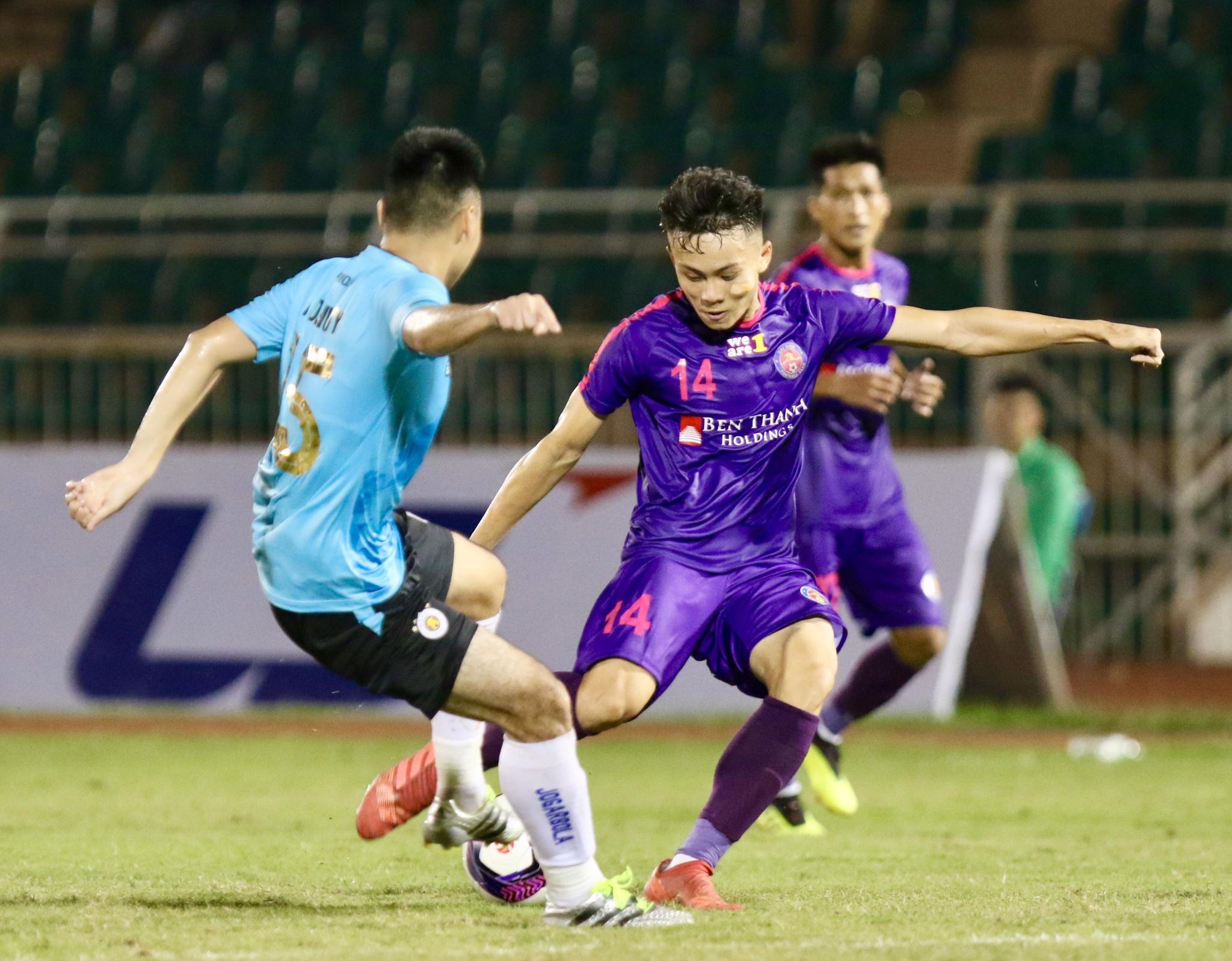 Kết quả giải Tứ hùng: CLB Bình Định nâng cúp trước 'mũi' Sài Gòn FC - ảnh 5