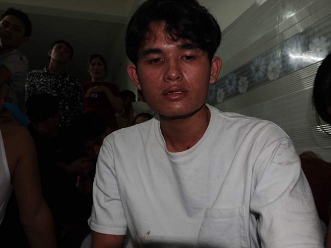 Bình Định: Làng biển rơi nước mắt đón 3 ngư dân trở về từ cõi chết - ảnh 2