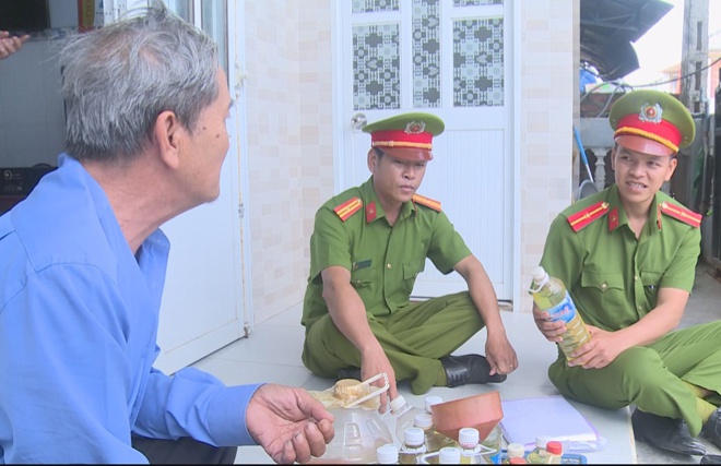 Cảnh giác với 'trữ bán xăng lẻ' ở Bình Định: 'Cháy xăng rất khủng khiếp' - ảnh 2
