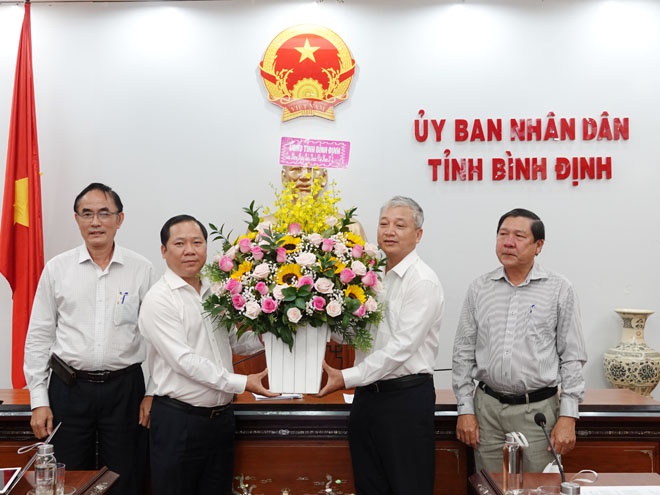 Chủ tịch UBND Bình Định Nguyễn Phi Long: Phòng dịch Covid-19 quyết liệt nhưng không nóng vội - ảnh 2