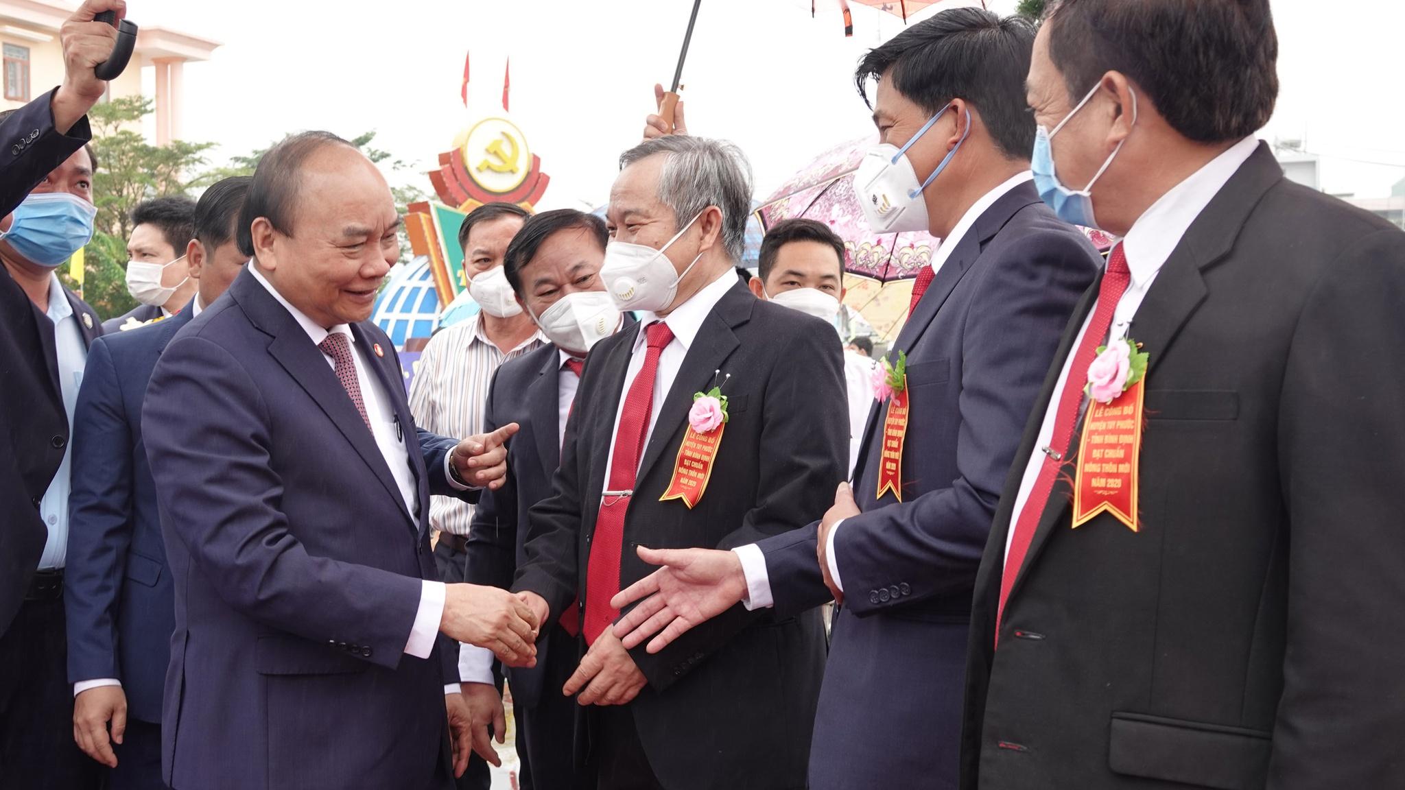 Chủ tịch nước Nguyễn Xuân Phúc kêu gọi tỉnh Bình Định bảo vệ đầm Thị Nại - ảnh 3