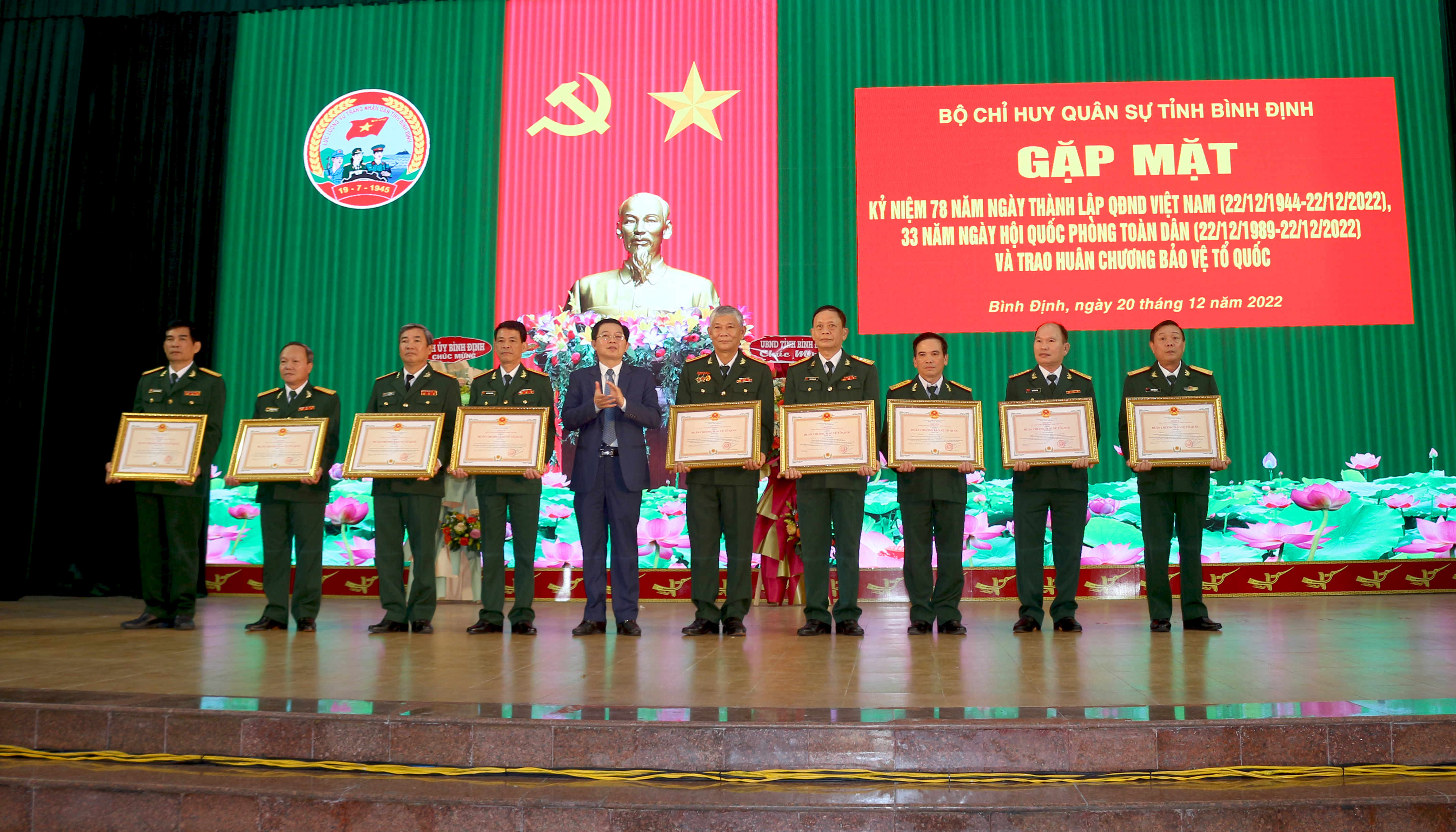 Gặp mặt nhân kỷ niệm 78 năm Ngày thành lập Quân đội nhân dân Việt ...